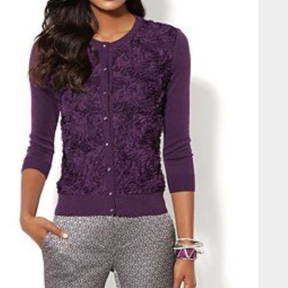 New York & Company Rose front cardigan IN BLACK